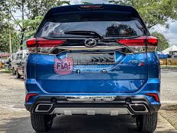 Kegunaan alat ini ialah untuk melompatkan (jumping) kereta yang tidak dapat dihidupkan akibat masalah bateri. Perodua Aruz Electric Blue Modified