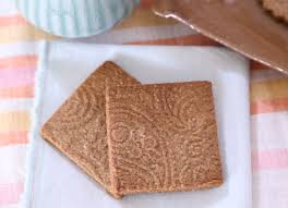 Brush the glaze over the cooled cookies. Christmas Will Garden For Cake