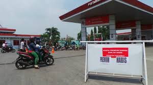 Melakukan input data atau pemasukan data penjualan 3. Premium Habis Di Spbu Gajahmada Pekalongan Sampai Malam Tribun Jateng