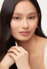 Kendra Scott Elyse Gold Ring in Iridescent Drusy