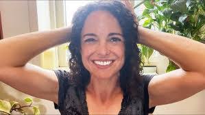 Rachel Rich's Instagram, Twitter & Facebook