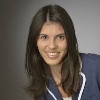 Naomi Vogel's Instagram, Twitter & Facebook