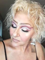 Brand new golden highlight with gift tag, lip liner, sm. 4 color pallet,  4set brushes, and awesome unique pop up castle and 16 color pallet