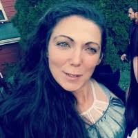 Jennifer Dolph's Instagram, Twitter & Facebook