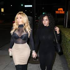 As of 2021, nikki mudarris' net worth is approximately $800 thousand. Nikki Baby Net Worth 99degree
