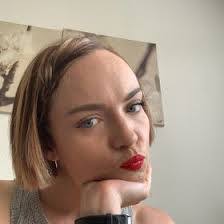 Kristin Lay's Instagram, Twitter & Facebook