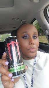 Lilly Meek's Instagram, Twitter & Facebook