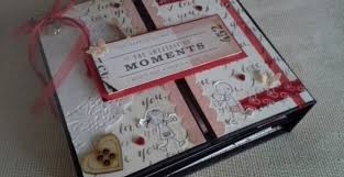 Membeli kit boleh berguna sekiranya anda ingin kreatif tanpa perlu mencari bahan. Cara Membuat Scrapbook Sederhana Tapi Keren Dan Unik