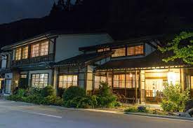 A Stay at the Kazeya Ryokan - Takayama, Gifu - Japan Travel