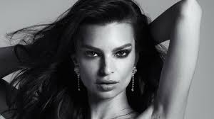 Shaving is a simple method of hair removal but the wrong technique can cause razor bumps. Emily Ratajkowski Proudly Flashes Her Thick Armpit Hair In Lingerie Shoot Wusa9 Com
