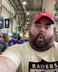 Michael Ray Bower (@michaelraybower) • Instagram photos and videos