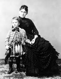 According to lehand's biographer kathryn smith in the gatekeeper, she eventually functioned as white house chief of staff, the only woman in american history to do so. President Franklin D Roosevelt Legends Of America