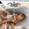 The baby bath tub might be freestanding or go inside of a standard bathtub. Https Encrypted Tbn0 Gstatic Com Images Q Tbn And9gct56faseus8w13v Htw13jsukpjkp5eaputojnajae Usqp Cau