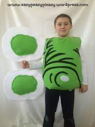 All Things Dr Seuss Diy Green Eggs And Ham Costume Easy Peasy Pleasy Dr Seuss Costumes Green Eggs And Ham Character Costumes Diy