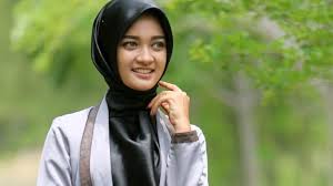 Comment must not exceed 1000 characters. Bunga Desa Yang Kerap Digoda Pemuda Gampong Serambi Indonesia