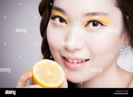 Jaundice eye Banque de photographies et d'images à haute résolution