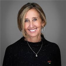 Sheila Otis's Instagram, Twitter & Facebook