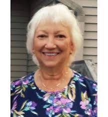 Shari Walton's Instagram, Twitter & Facebook