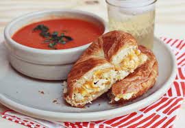 Soup Sandwich Sister Pairing A Beautiful Mess Soup And Sandwich Tomato Soup Easy Food