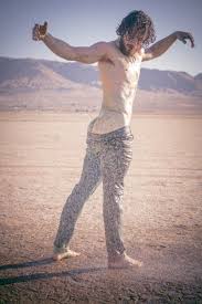Anyway, here we've got aaron taylor johnson and his wife sam taylor johnson. Aaron Taylor Johnson Flaunt Magazine