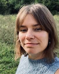 Alisha Whitney's Instagram, Twitter & Facebook