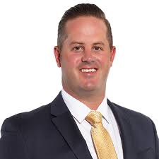 Robert Davidge's Instagram, Twitter & Facebook