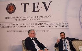 If hungary wins with 4 goals france only needs to win. Budapest Jews To Establish Their Own Security Service Amid Anti Semitism Fears The Times Of Israel