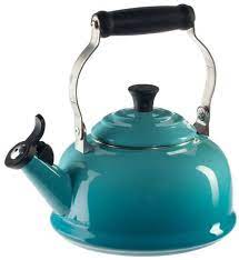 Le Creuset 1 8 Quart Whistling Kettle Whistling Tea Kettle Tea Kettle Kettle