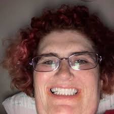 Amanda Seifert in people