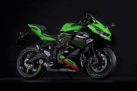 Kawasaki Zx 25r Return Of The Screaming Weenie Bike Di 2020 Kawasaki Ninja Motor Honda