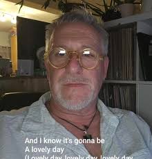 Hello all., Im Danny and im in sunny Bognor Regis (don't laugh)., I  identify as 38 so my real age does not matter. , My Uncle Frank invented  the exclamation mark (he told us that)., And I like kidney ...
