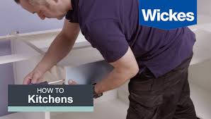 how to fit kitchen doors and drawers