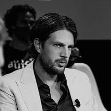Renze klamer (rotterdam, 12 mei 1989) is een nederlands presentator. Renze Klamer Renzeklamer Twitter