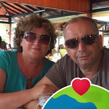 Çifti bashkëshortor në shërbim të popullit 👩‍❤️‍👨 Damir Fetahovic,  polic👮‍♂️ Rina Berisha-Fetahovic, punëtore shëndetsore👩‍⚕️