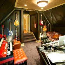 See more of studio musik keren on facebook. Desain Studio Musik Dalam Rumah Untuk Meningkatkan Produktivitas Dalam Berkarya Furnizing