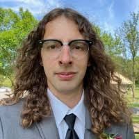 Jake Howell's Instagram, Twitter & Facebook