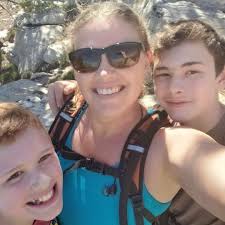 Do readers prefer past or present tense in fantasy novels?