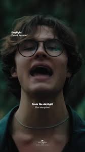 Lagu Cinta dan Benci: Makna Daylight David Kushner