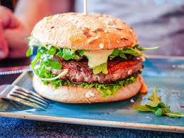 We are looking forward to seeing you! Hans Im Gluck Dresden Vegane Vegetarische Burger Im Geschmackstest Travelpurrfect De