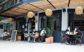 Jun 18, 2021 · cdmx anuncia reaperturas. Cdmx A Medio Punto Del Semaforo Amarillo Ampliaran Horarios Y Aforo En Restaurantes Aristegui Noticias