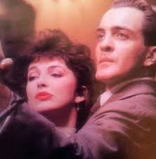 F#m e d e chorus: Kate Bush Hounds Of Love 1986