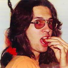 Who loves Tom & Jerry? The cartoon.