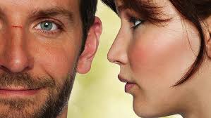 Bradley cooper, jennifer lawrence, robert de niro, jacki weaver. Hd Wallpaper Movie Silver Linings Playbook Bradley Cooper Jennifer Lawrence Wallpaper Flare