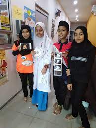 Klinik hukumonline tidak dapat digugat maupun dituntut atas segala pernyataan, kekeliruan, ketidaktepatan atau kekurangan dalam setiap konten yang disampaikan dalam klinik hukumonline. Klinik Arissa Medical Sdn Bhd Home Facebook
