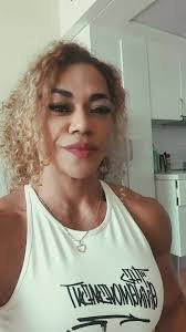 Amy Newport's Instagram, Twitter & Facebook