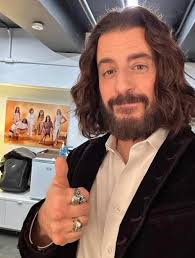 Amen...🙏🙏🙏 If you only knew about Jesus your life would be different...  He's like not darkness