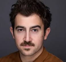 Vincent Martella, o Greg de Todo Mundo Odeia o Chris, vem ao Brasil após  campanha de fãs