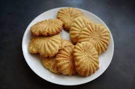 Vanilla Biscuits Recipe By Sizakeled Recipe Vanilla Recipes Biscuit Bar Vanilla Biscuits