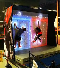 Valoclimb Game Wall In 2020 Interactive Walls Game Room Design Interactive Installation
