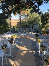 El gitano has an average price range between $4.00 and $14.00 per person. Home La Almendra Y El Gitano